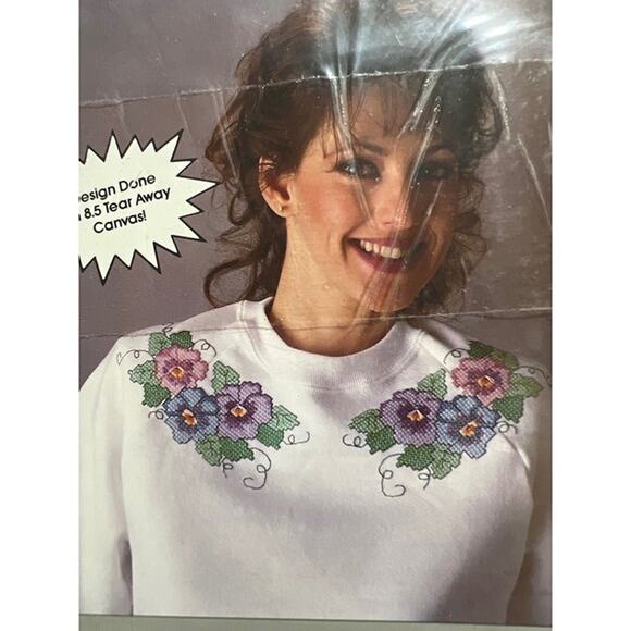 NWB Golden Bee Wearables To Cross-Stitch "Pansies" Spring Tear-Away Design - Picture 2 of 3